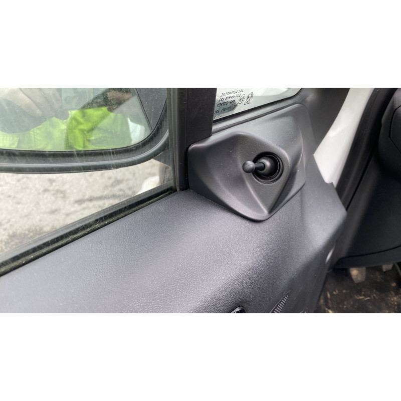 Amortisseur avant gauche PEUGEOT 208 1 Photo n°14