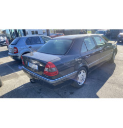 Aile avant droit MERCEDES CLASSE C 202