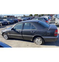 Aile avant droit MERCEDES CLASSE C 202