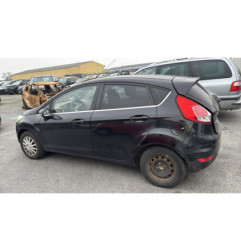 Vitre avant gauche FORD FIESTA 6