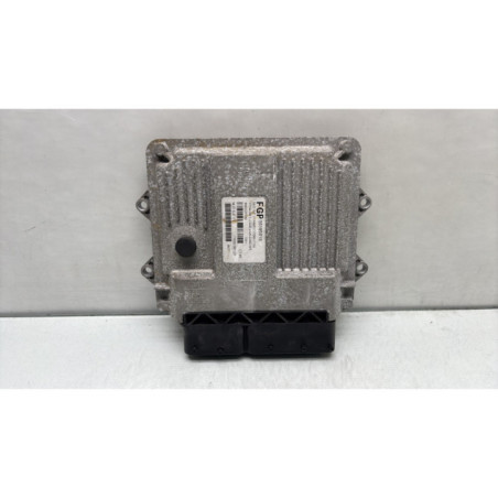 Calculateur moteur LANCIA YPSILON 4 Photo n°1
