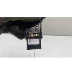 Bouton de warning MAZDA 3 1