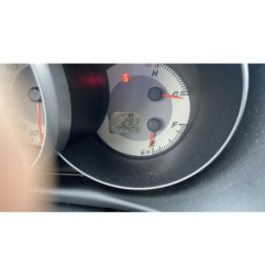 Bouton de warning MAZDA 3 1