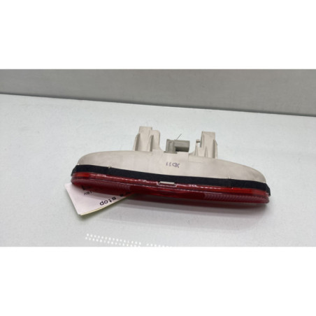 Feu arriere stop central MAZDA 3 1