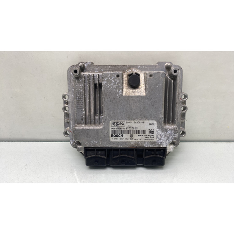 Calculateur moteur MAZDA 3 1 Photo n°1