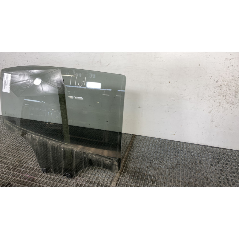 Vitre arriere droit CITROEN C3 3 Photo n°3