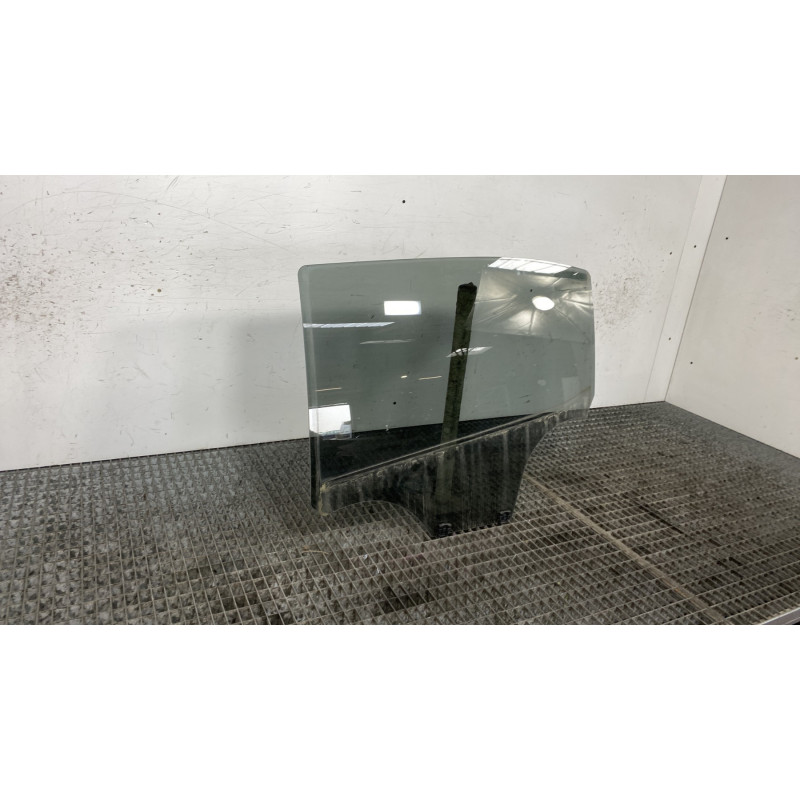 Vitre arriere gauche CITROEN C3 3 Photo n°4