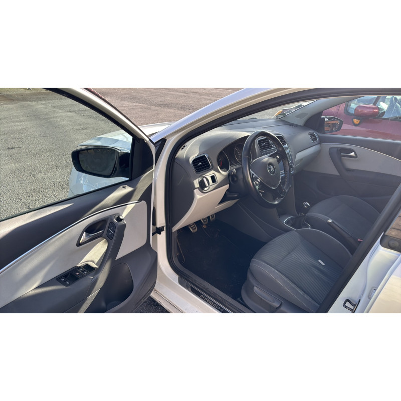 Compresseur clim VOLKSWAGEN POLO 5 Photo n°12
