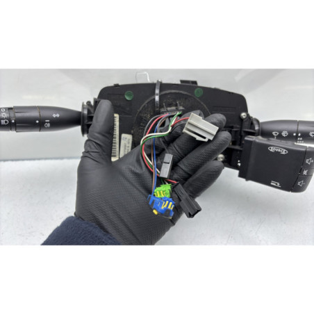 Com (Bloc Contacteur Tournant+Commodo Essuie Glace+Commodo Phare) RENAULT MEGANE 2