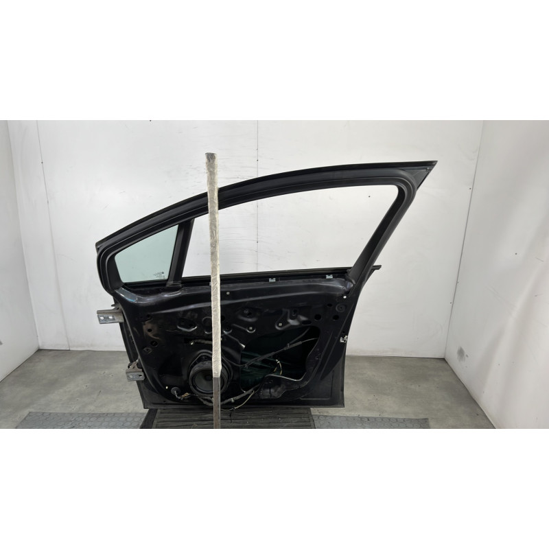 Porte avant droit OPEL MERIVA B Photo n°6