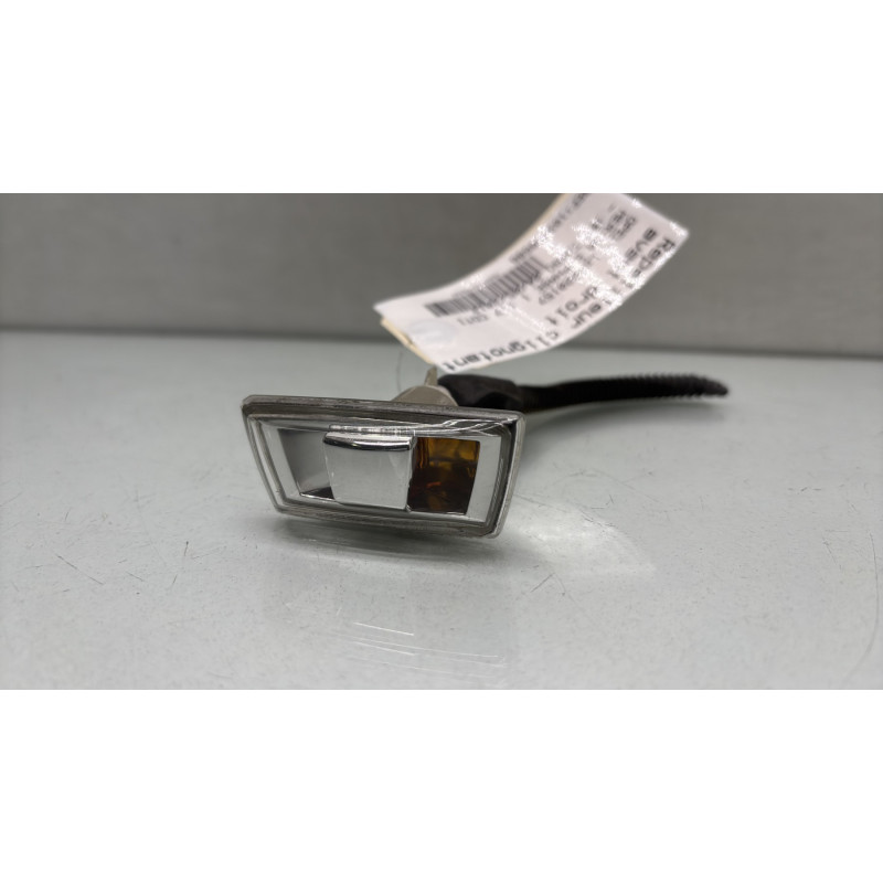 Repetiteur clignotant avant droit  (Feux) OPEL MERIVA B Photo n°1