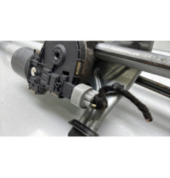 Moteur essuie glace avant OPEL MERIVA B