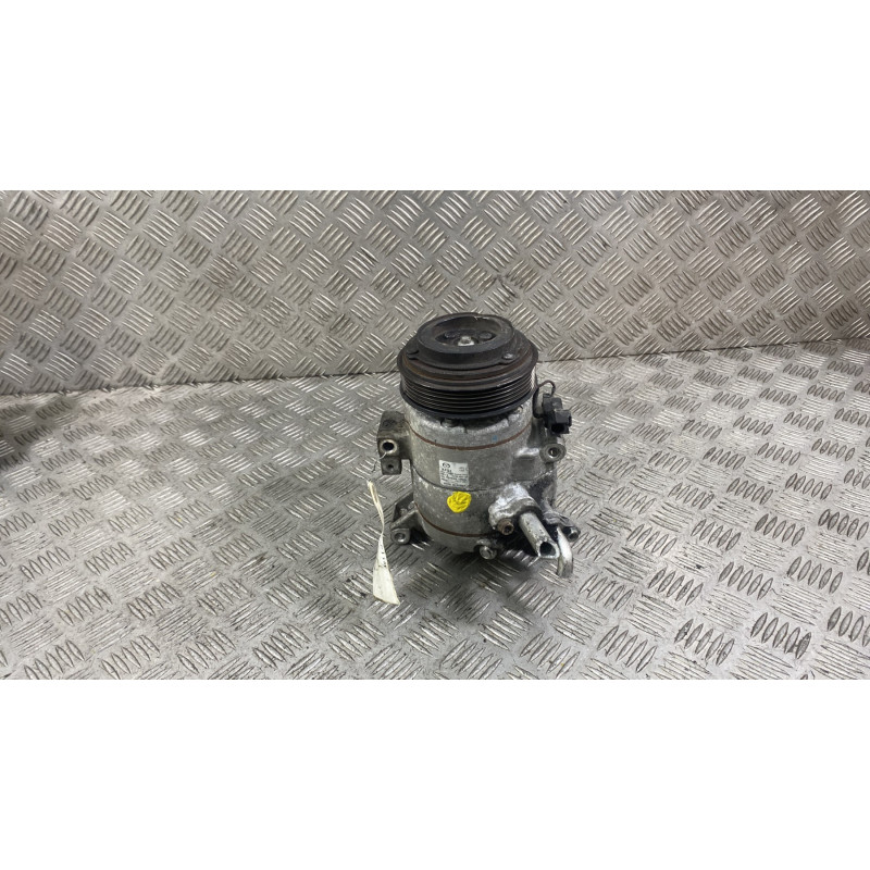 Compresseur clim MAZDA 3 3 Photo n°1