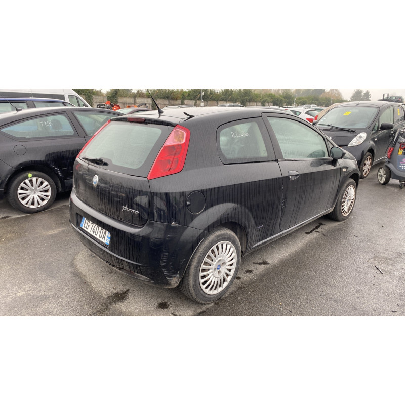 Trappe d'essence FIAT GRANDE PUNTO Photo n°6