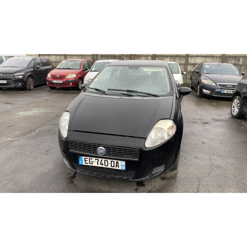 Trappe d'essence FIAT GRANDE PUNTO Photo n°11