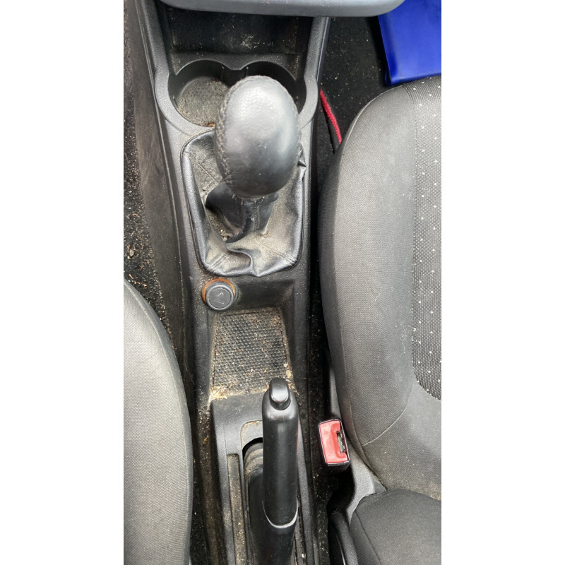 Trappe d'essence FIAT GRANDE PUNTO Photo n°19