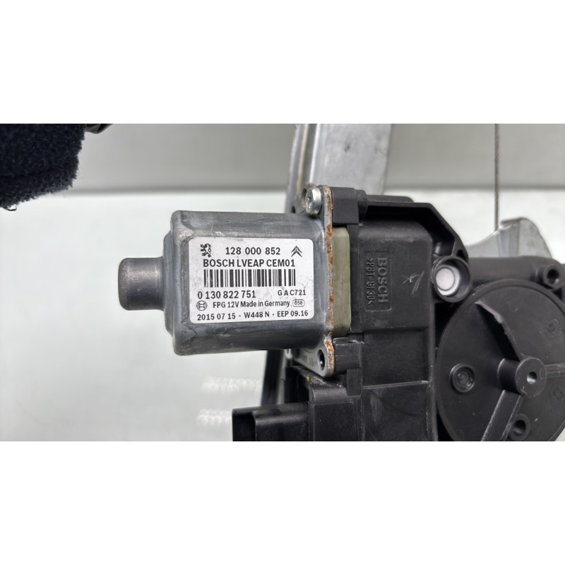 Leve vitre electrique arriere gauche CITROEN C5 2 Photo n°4