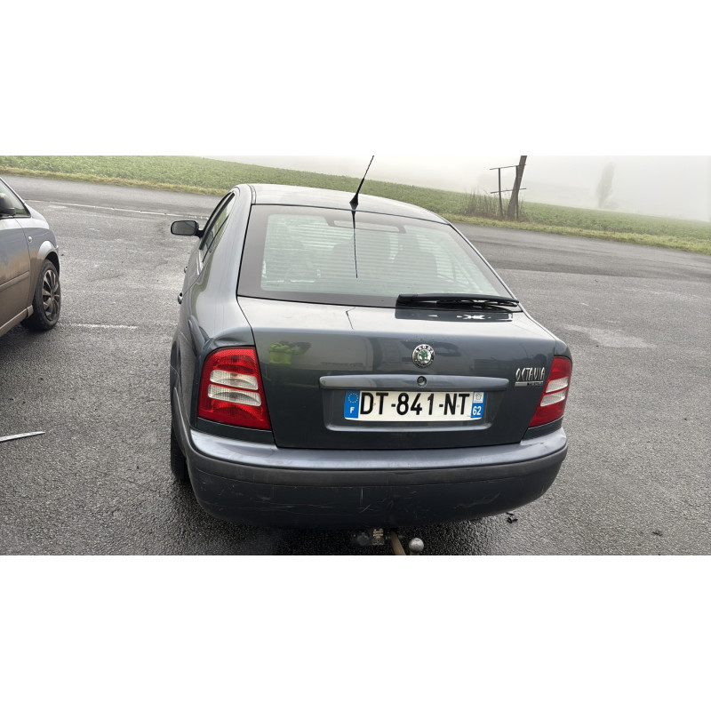Feu arriere principal droit (feux) SKODA OCTAVIA 1 Photo n°8