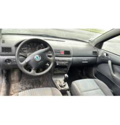 Feu arriere principal droit (feux) SKODA OCTAVIA 1