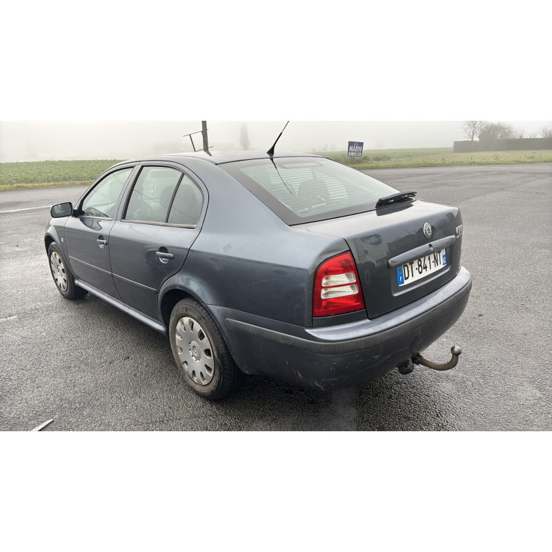 Feu arriere principal gauche (feux) SKODA OCTAVIA 1 Photo n°7