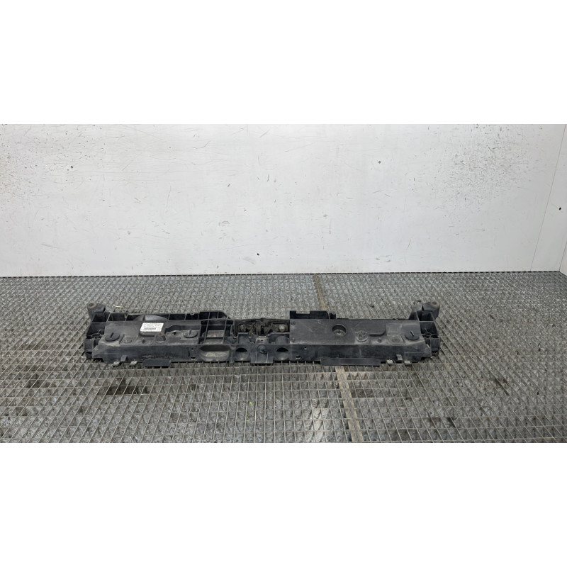 Traverse superieure RENAULT CLIO 4 Photo n°1