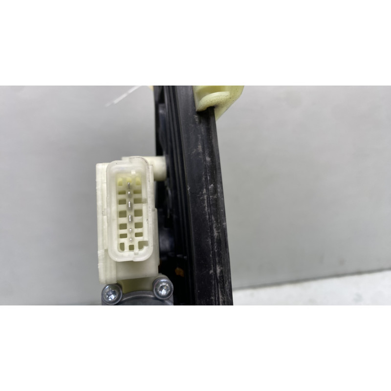 Leve vitre electrique avant gauche RENAULT CLIO 5 Photo n°4