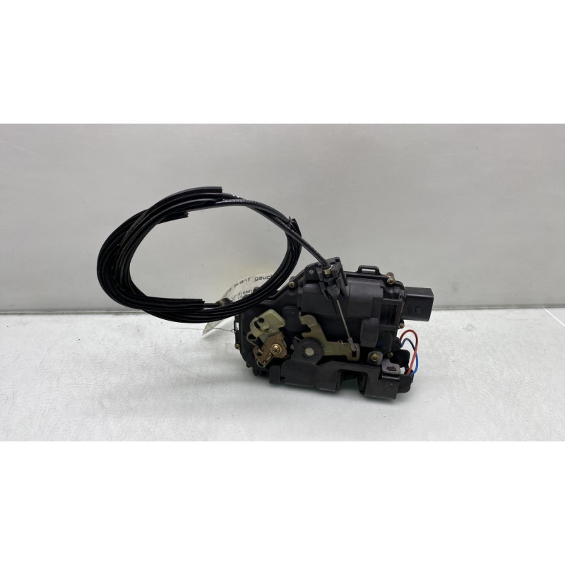 Serrure avant gauche VOLKSWAGEN LUPO Photo n°3