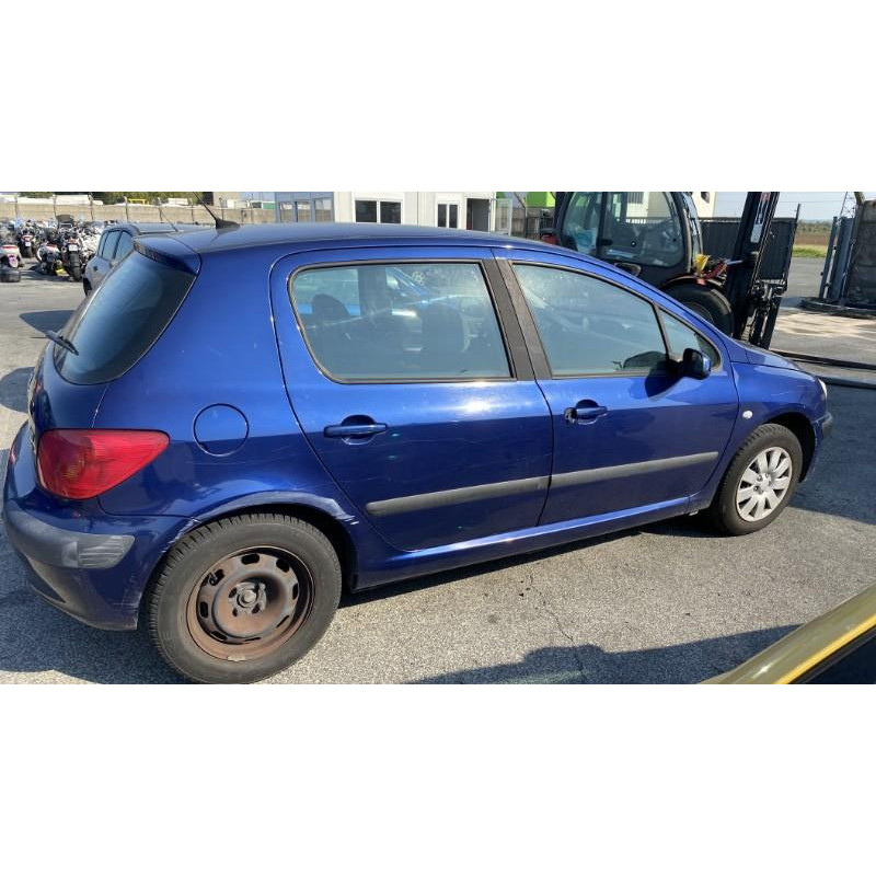 Bouton de coffre PEUGEOT 307 Photo n°18