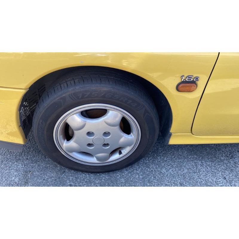Charniere de capot RENAULT MEGANE 1 Photo n°13