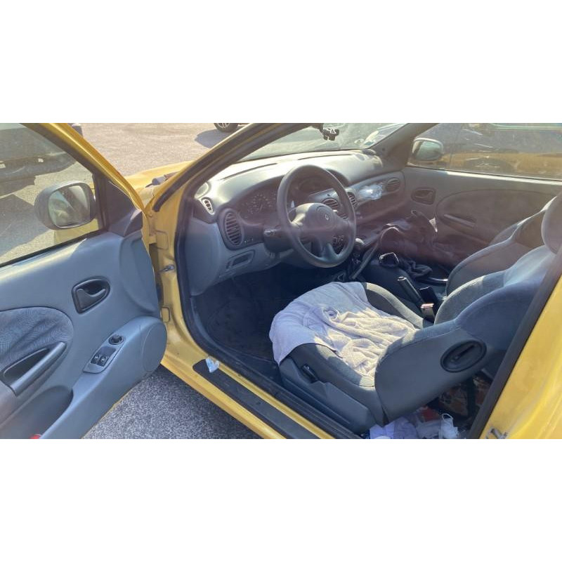 Charniere de capot RENAULT MEGANE 1 Photo n°16