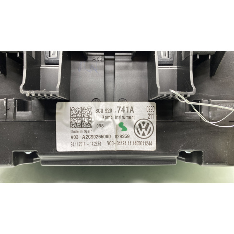 Compteur VOLKSWAGEN POLO 5 Photo n°4
