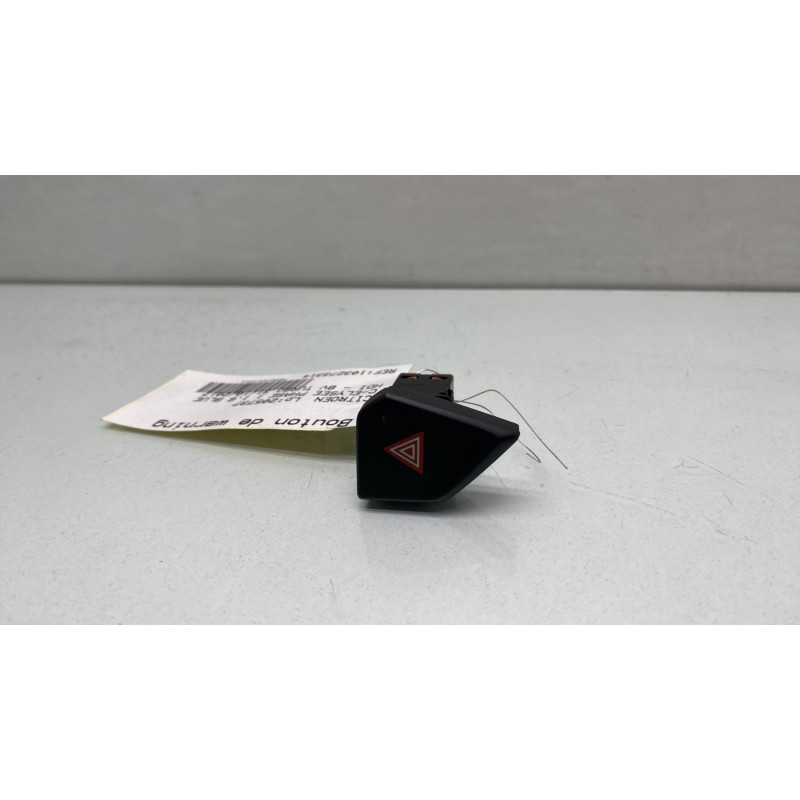 Bouton de warning CITROEN C-ELYSEE Photo n°1