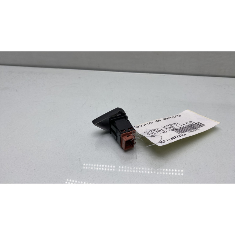 Bouton de warning CITROEN C-ELYSEE Photo n°2