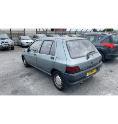 Arret de porte avant gauche RENAULT CLIO 1