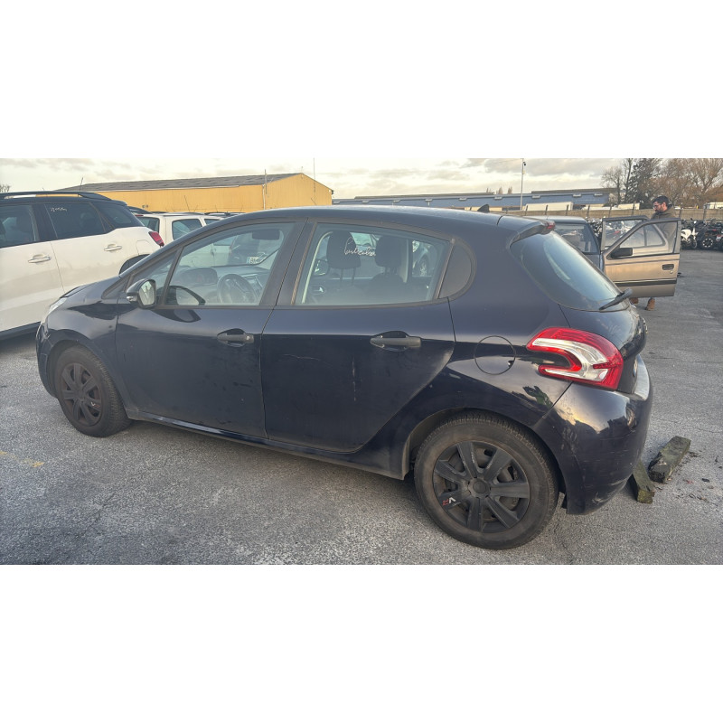 Charniere de capot PEUGEOT 208 1 Photo n°11