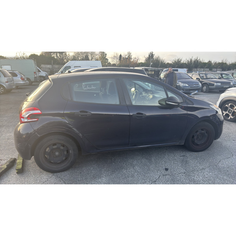 Boitier BSI PEUGEOT 208 1 Photo n°9