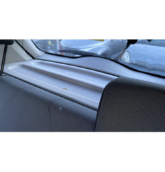 Attache ceinture avant droit RENAULT ZOE 1