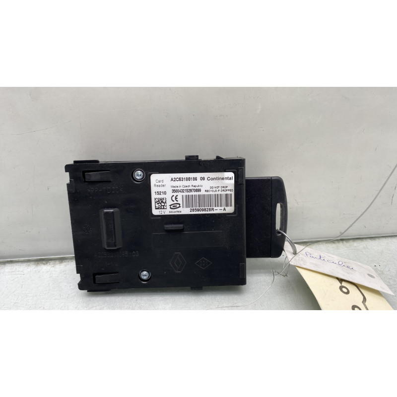 Lecteur de carte (neiman) RENAULT ZOE 1 Photo n°1