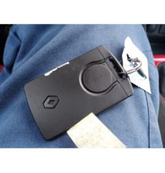 Volant RENAULT CLIO 4