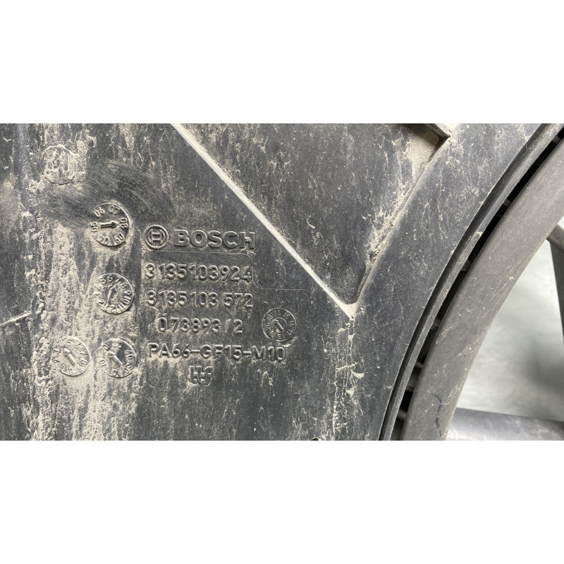 Moto ventilateur radiateur MERCEDES CLASSE B 245 Photo n°2