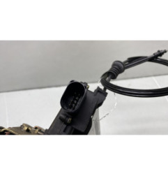 Serrure avant droit VOLKSWAGEN NEW BEETLE 1