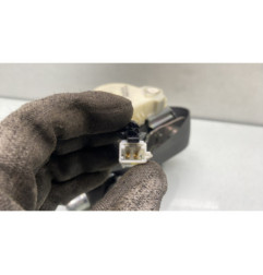 Pretensionneur de ceinture avant droit RENAULT CLIO 3
