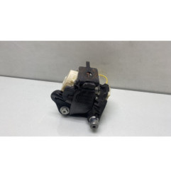 Pretensionneur de ceinture avant gauche RENAULT CLIO 3