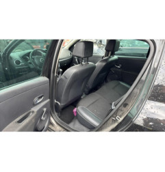 Pare boue arriere droit RENAULT CLIO 3