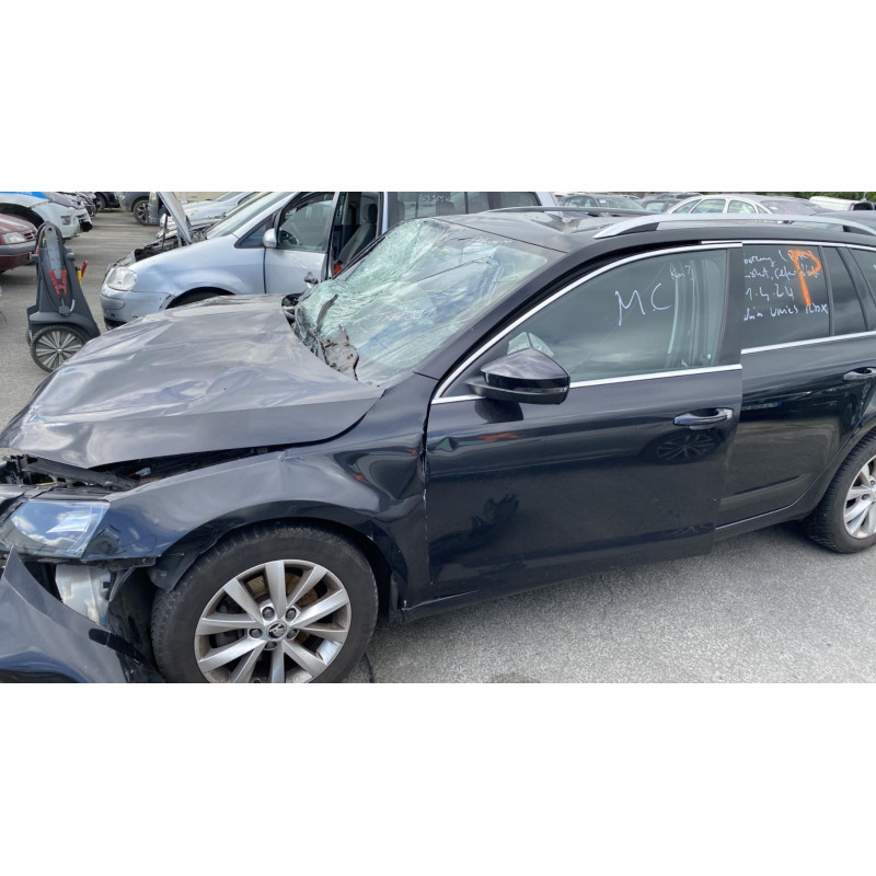 Ecran GPS SKODA OCTAVIA 4 Photo n°8