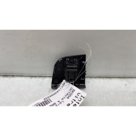 Interrupteur de leve vitre arriere gauche SKODA OCTAVIA 4
