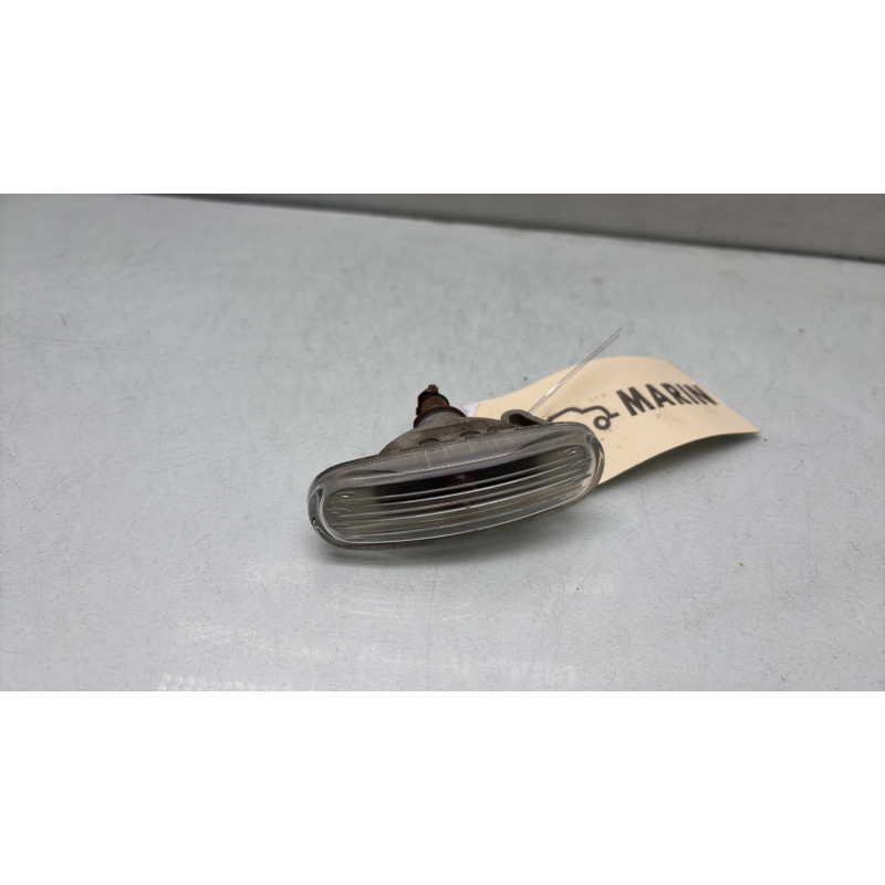 Repetiteur clignotant avant droit  (Feux) FIAT GRANDE PUNTO Photo n°1