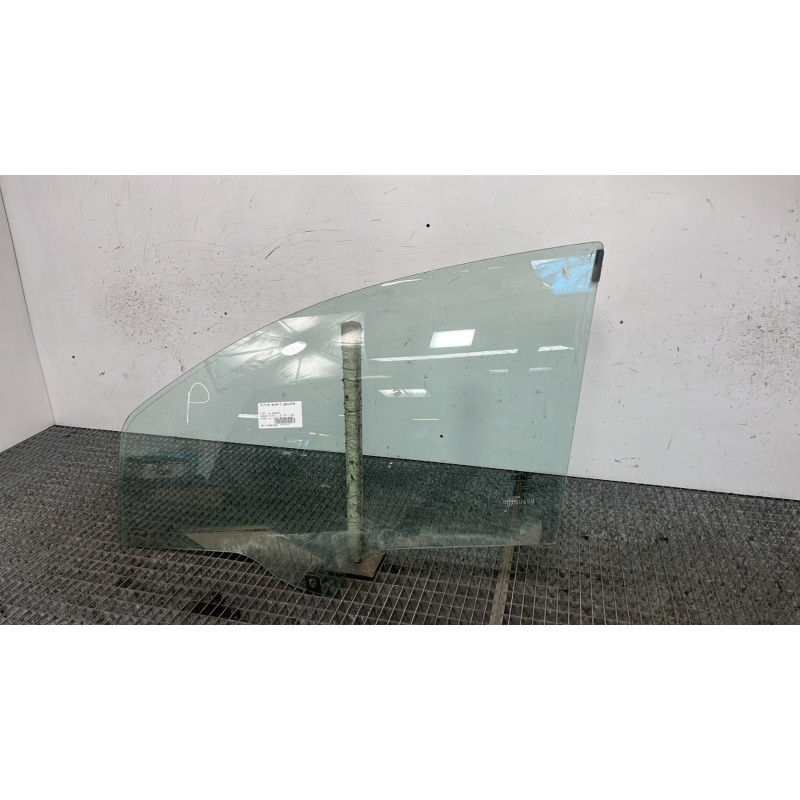 Vitre avant gauche FIAT GRANDE PUNTO Photo n°3