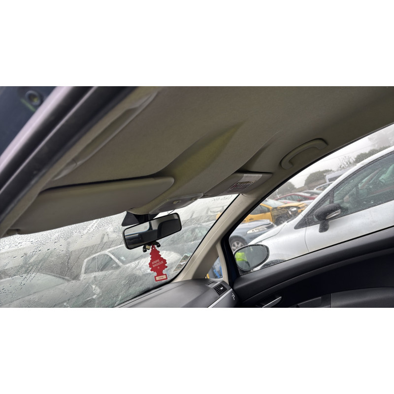 Vitre avant gauche FIAT GRANDE PUNTO Photo n°15