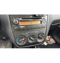 Vitre avant gauche FIAT GRANDE PUNTO